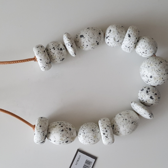 Elk necklace - Picture 4 of 4